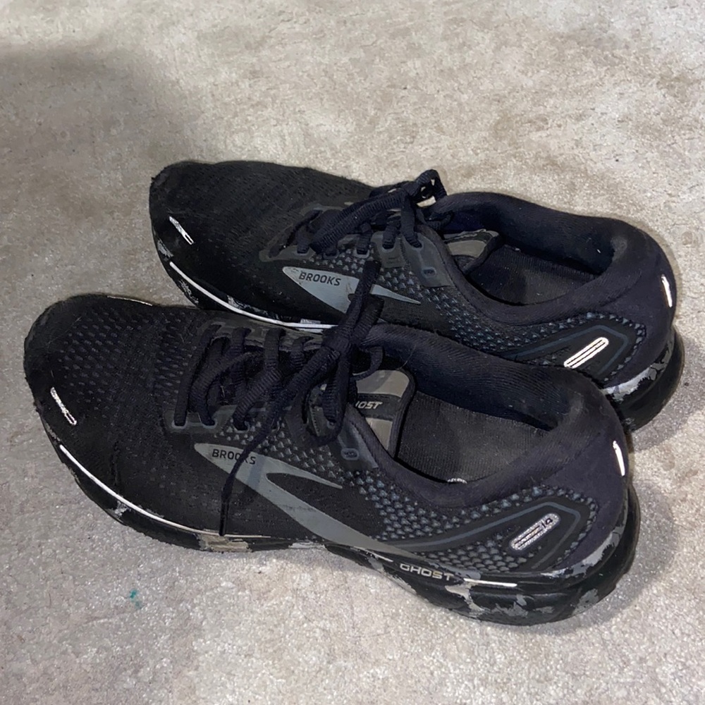 Brooks shoes